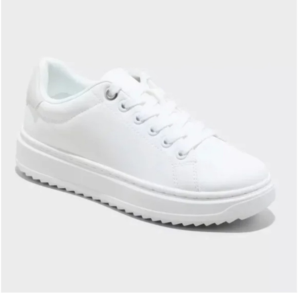 A New Day Peggy Sneakers new 🆕